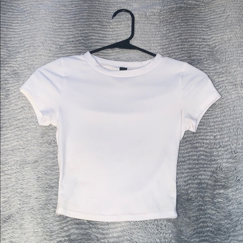 White Ribbed Soft Short Sleeve Fitted Top- Small